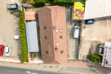 Prodej objektu k podnikání a bydlení, ulice Přátelství Praha 10 Uhřiněves